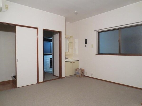 それいゆ一ツ橋弐番館の物件内観写真